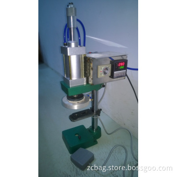 Semi-Auto Degassing Valve Applicator valve installed machine for coffee bags Coffee bag pressing valve machin